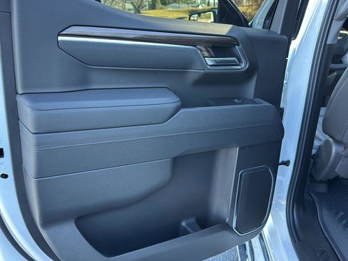 New 2026 Chevrolet Silverado 1500 LT image 15