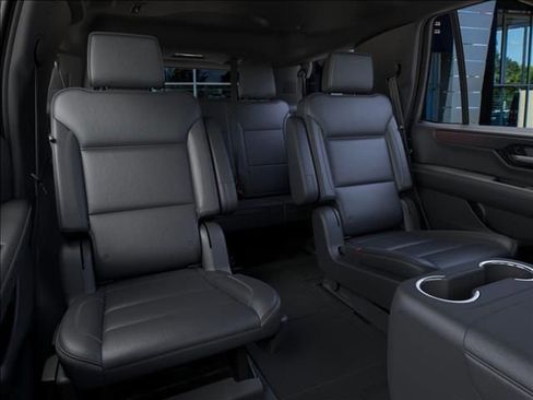 New 2026 GMC Yukon Denali w/ Sun & Power Step Package image 17