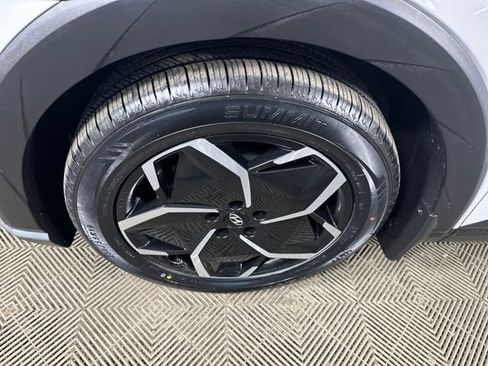 Used 2022 Hyundai Ioniq 5 SEL image 10