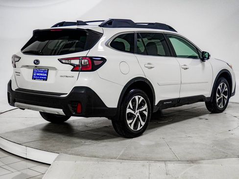 Used 2020 Subaru Outback Limited image 7