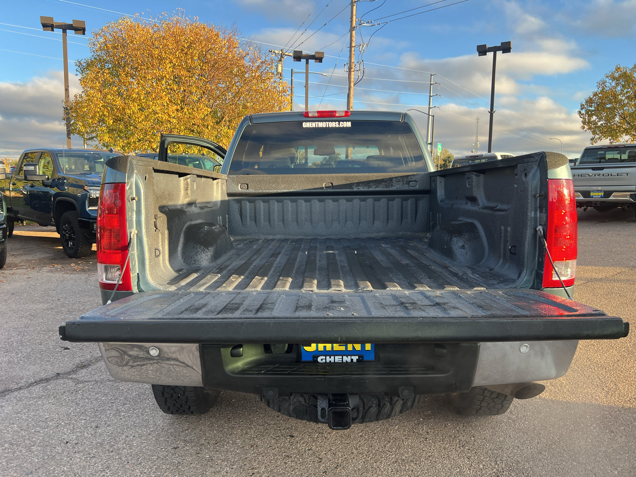 Used 2010 GMC Sierra 2500 SLT w/ SLT Convenience Package AWD/4WD image 23