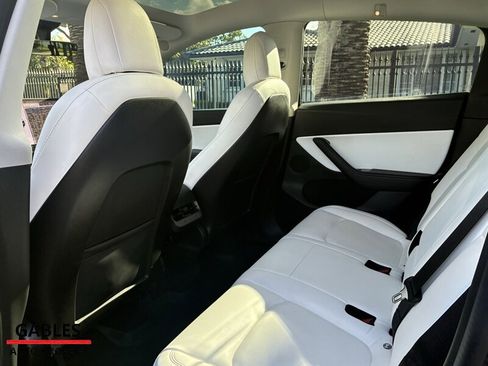 Used 2021 Tesla Model Y Performance AWD/4WD image 22