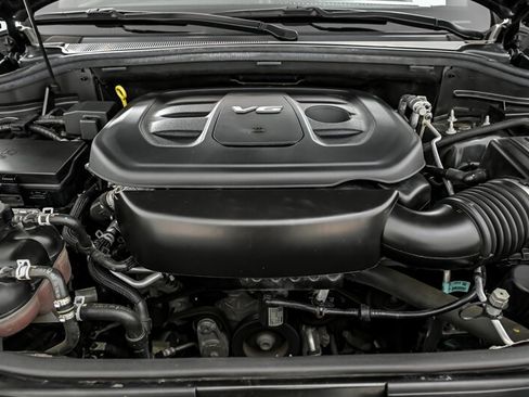 Used 2019 Jeep Grand Cherokee Altitude AWD/4WD image 12