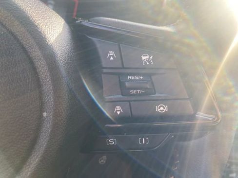Used 2025 Subaru Forester Touring AWD/4WD image 16