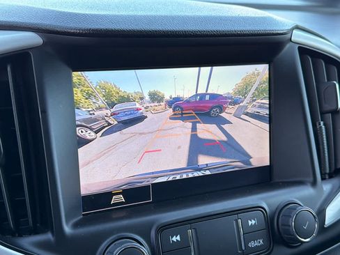 Used 2022 GMC Terrain SLT AWD/4WD image 15