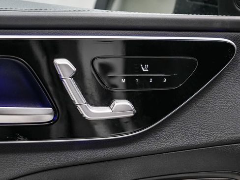 Certified 2023 Mercedes-Benz C 300 Sedan image 21