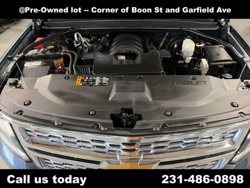 Used 2020 Chevrolet Suburban LT AWD/4WD image 11
