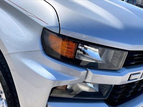 Used 2020 Chevrolet Silverado 1500 Custom w/ Custom Value Package image 33