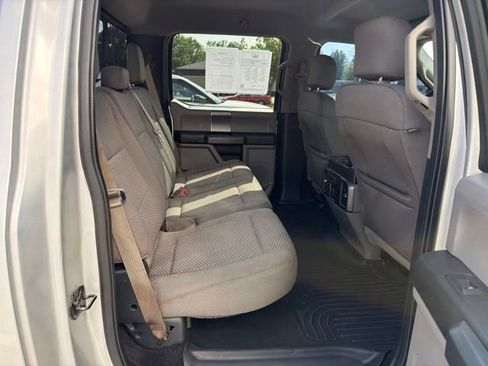 Used 2016 Ford F150 XLT w/ Equipment Group 302A Luxury AWD/4WD image 11