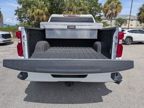 Used 2022 Chevrolet Silverado 1500 Custom RWD image 13