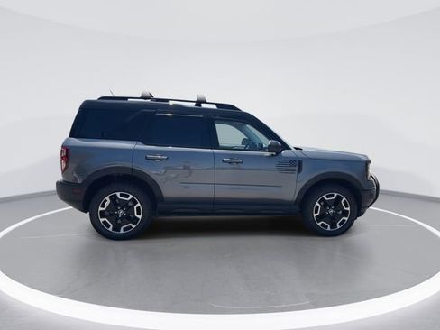 Used 2021 Ford Bronco Sport Outer Banks w/ Outer Banks Package (96D) AWD/4WD image 9