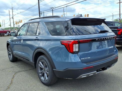 New 2026 Ford Explorer Active AWD/4WD image 4