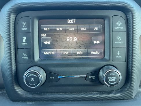 Used 2019 Jeep Wrangler Unlimited Sport S AWD/4WD image 25