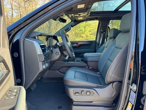 New 2026 GMC Yukon AT4 w/ AT4 Premium Plus Package image 22