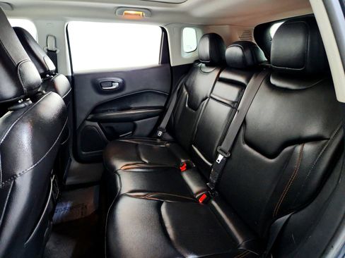 Used 2018 Jeep Compass Limited w/ Navigation Group image 20