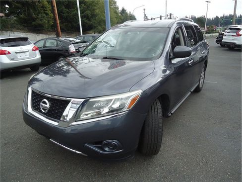 Used 2013 Nissan Pathfinder SV AWD/4WD image 1