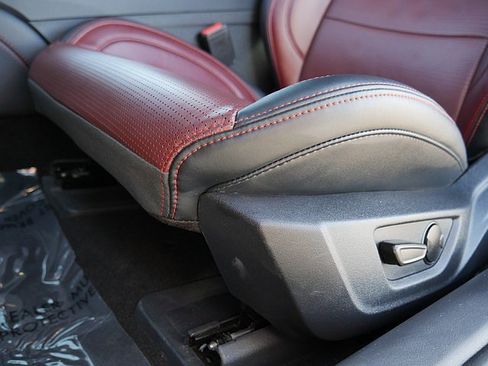 Used 2024 Ford Mustang GT Premium image 12