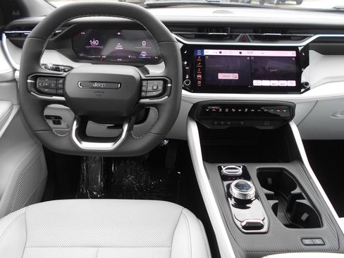 New 2026 Jeep Cherokee Limited AWD/4WD image 4