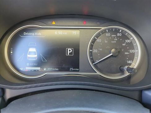 New 2025 Nissan Versa SV w/ Trunk Package image 8