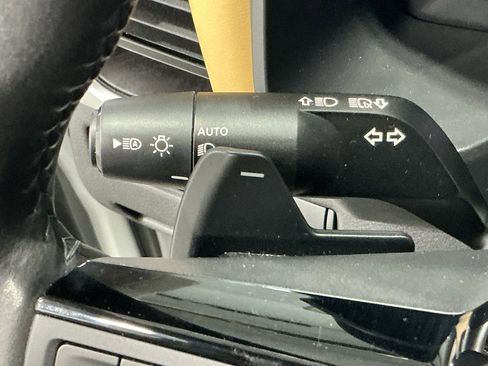 Used 2023 Nissan Rogue Platinum w/ Platinum Premium Package image 19