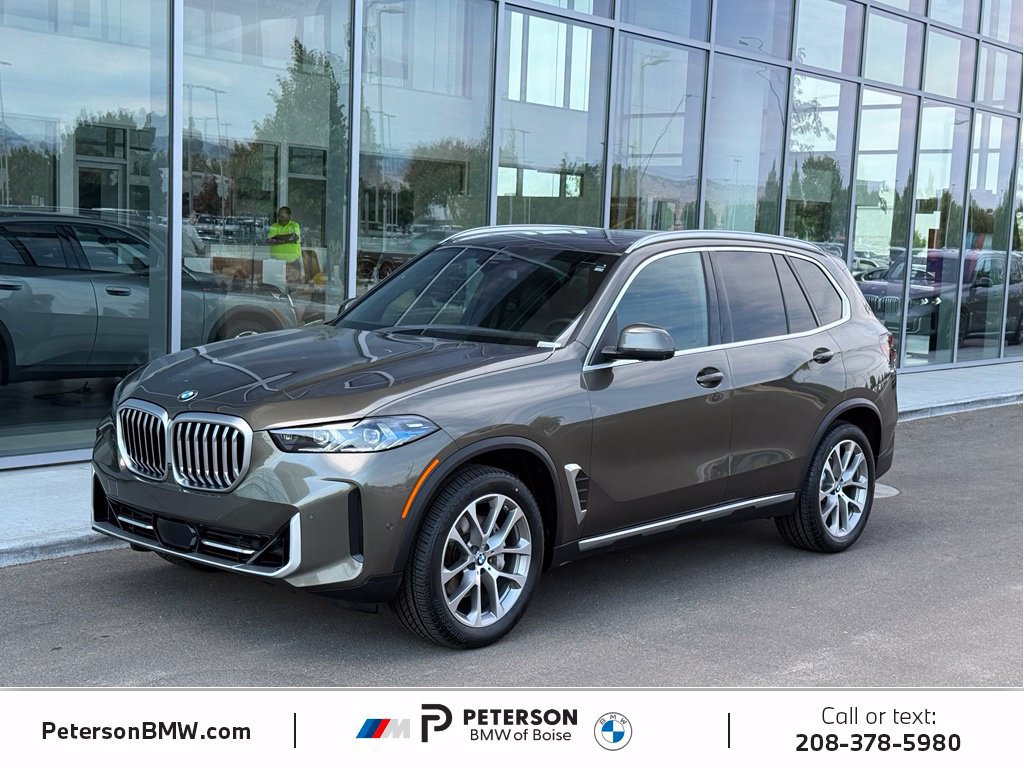 Used 2024 BMW X5 xDrive40i w/ Premium Package AWD/4WD image 1