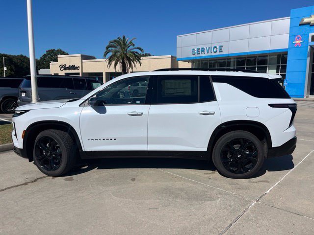 New 2027 Chevrolet Traverse RS w/ LPO, Floor Liner Package FWD image 3