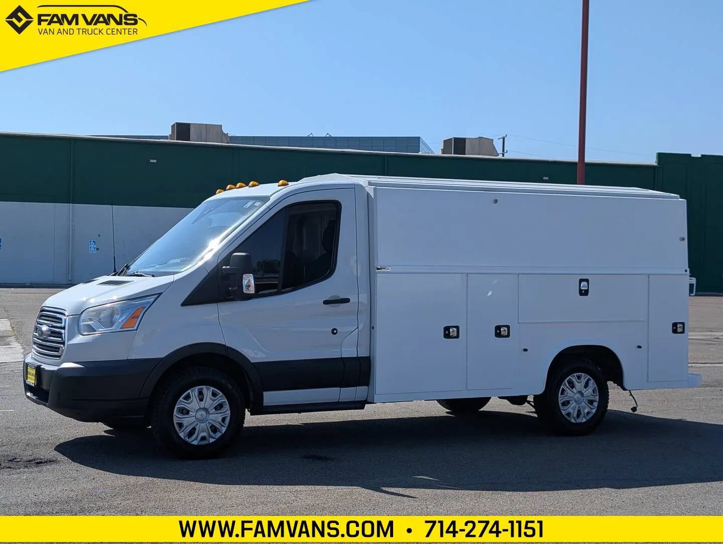 Used 2017 Ford Transit 350 138 w/ Interior Upgrade Package RWD image 4