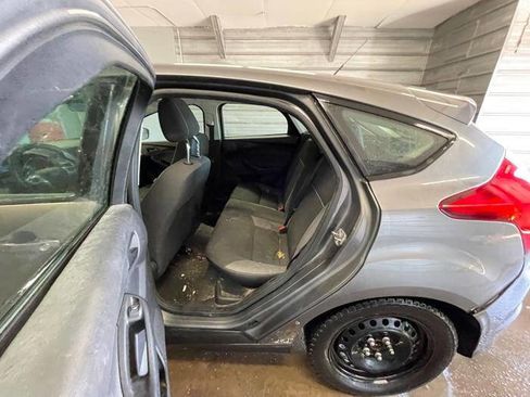 Used 2012 Ford Focus SE image 24