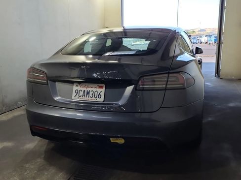 Used 2022 Tesla Model S AWD/4WD image 10