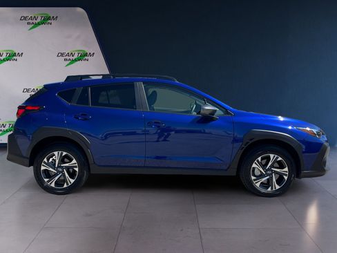 Certified 2025 Subaru Crosstrek 2.0i Premium AWD/4WD image 10