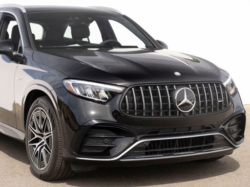 New 2026 Mercedes-Benz GLC 63 AMG S image 3