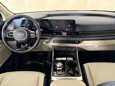New 2026 Kia Carnival EX FWD image 36