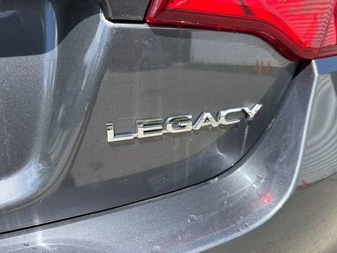 Used 2019 Subaru Legacy 2.5i Premium AWD/4WD image 9