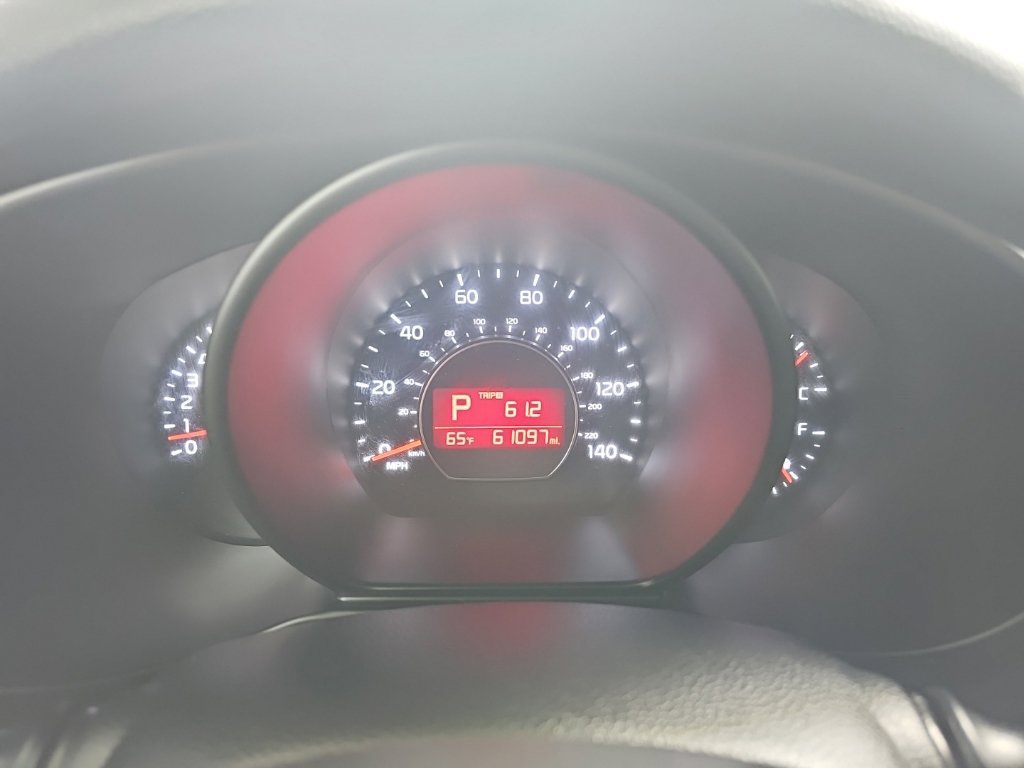 Used 2019 Kia Soul + FWD image 18