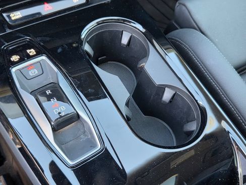 Used 2025 Audi Q6 e-tron Prestige w/ Black Warm Weather Package AWD/4WD image 18