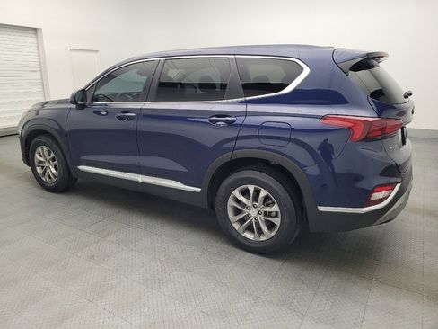 Used 2019 Hyundai Santa Fe SE image 3