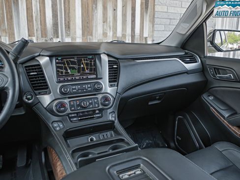 Used 2019 Chevrolet Tahoe Premier AWD/4WD image 18
