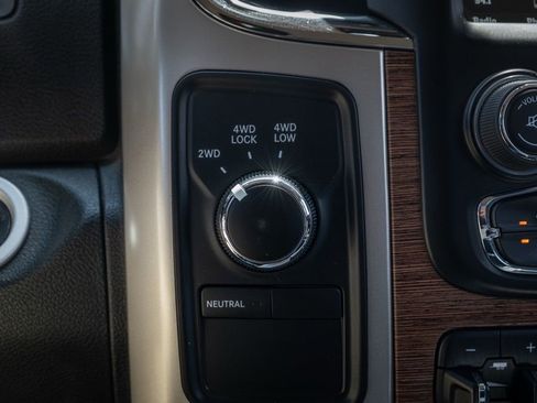 Used 2018 RAM 2500 Laramie w/ Convenience Group image 27