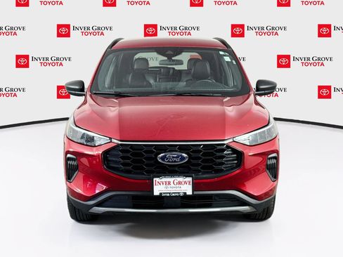 Used 2025 Ford Escape ST-Line w/ Tech Pack #1 AWD/4WD image 2