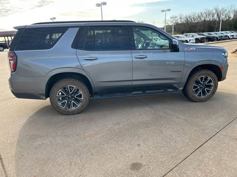 Used 2021 Chevrolet Tahoe Z71 w/ Rear Media and Nav Package image 6