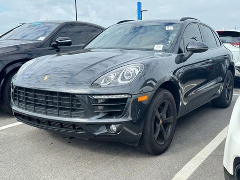 Used 2018 Porsche Macan Base w/ Premium Package Plus image 1