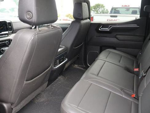 Used 2024 Chevrolet Silverado 1500 LTZ AWD/4WD image 12