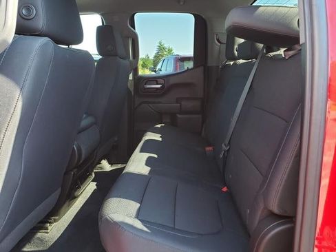 Used 2019 Chevrolet Silverado 1500 Custom w/ Custom Value Package AWD/4WD image 12