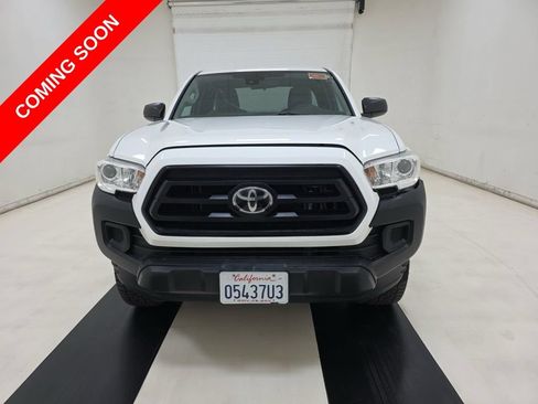 Used 2021 Toyota Tacoma SR AWD/4WD image 15