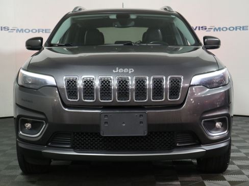 Used 2019 Jeep Cherokee Limited AWD/4WD image 13