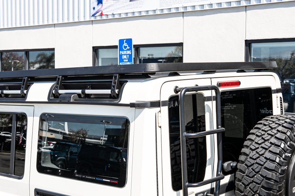 Used 2024 INEOS Grenadier Station Wagon AWD/4WD image 18
