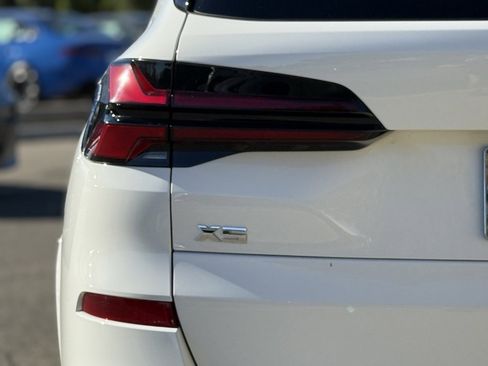 Certified 2025 BMW X5 M60i w/ Parking Assistance Package image 15