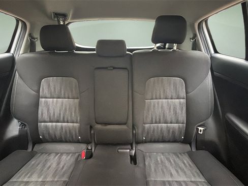 Used 2021 Kia Sportage LX image 11