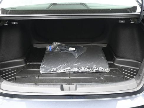 Certified 2025 Honda Civic Sport image 30