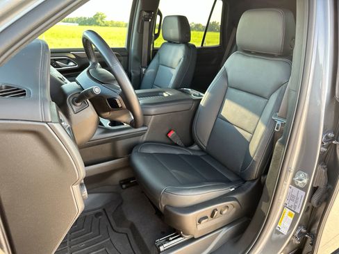 Used 2022 Chevrolet Tahoe LS w/ Driver Alert Package AWD/4WD image 11